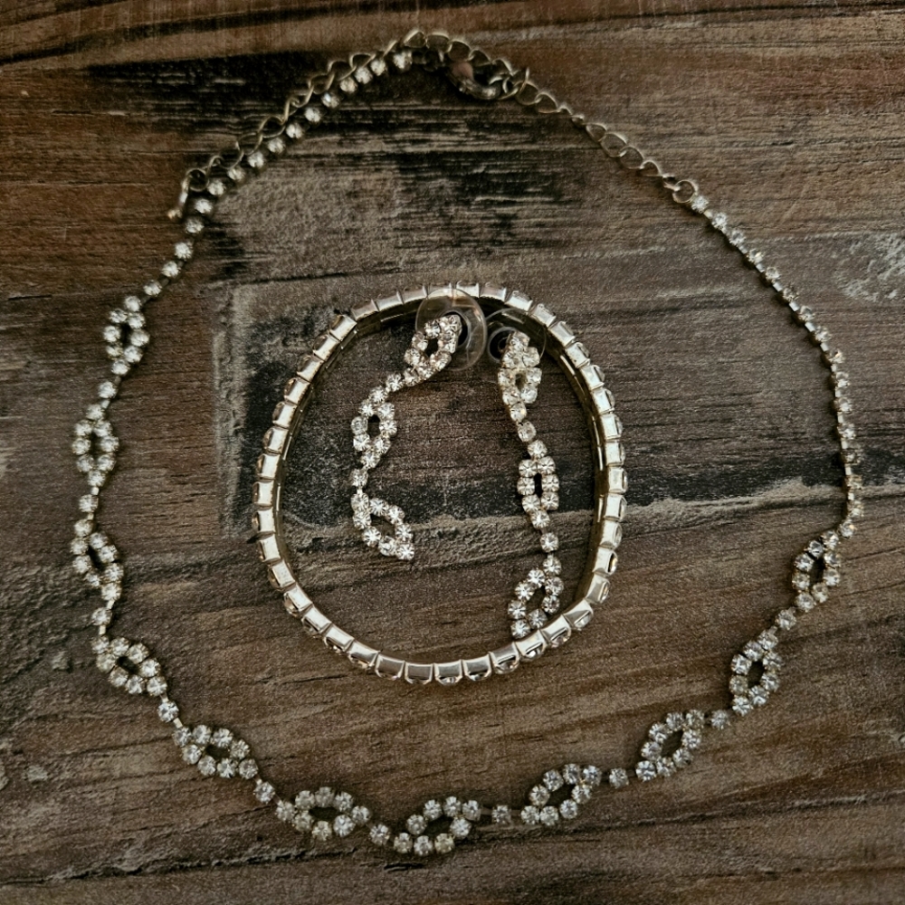 Costume Jewelery Set